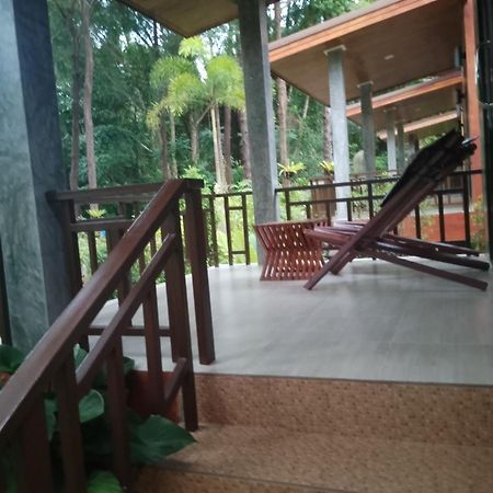The Sun Long Beach Resort Ko Lanta 外观 照片