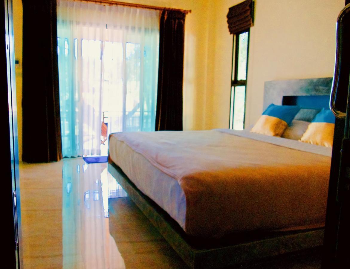 The Sun Long Beach Resort Ko Lanta 外观 照片